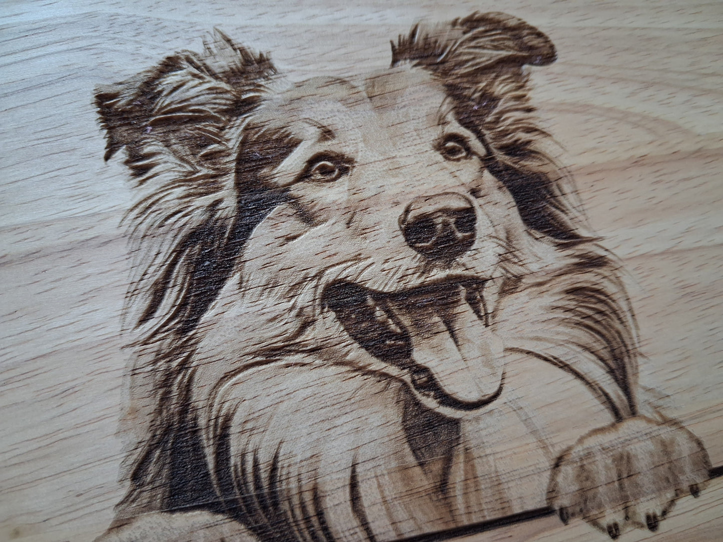 Personalised Rough Collie Dog Design chopping board close-up image