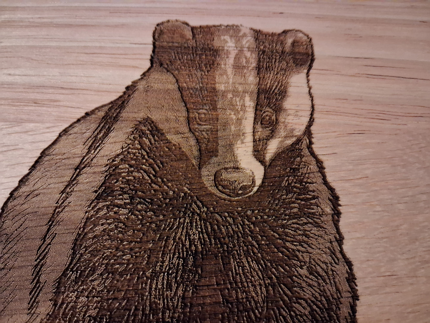 Badger Design Medium Chopping Board Close-up 