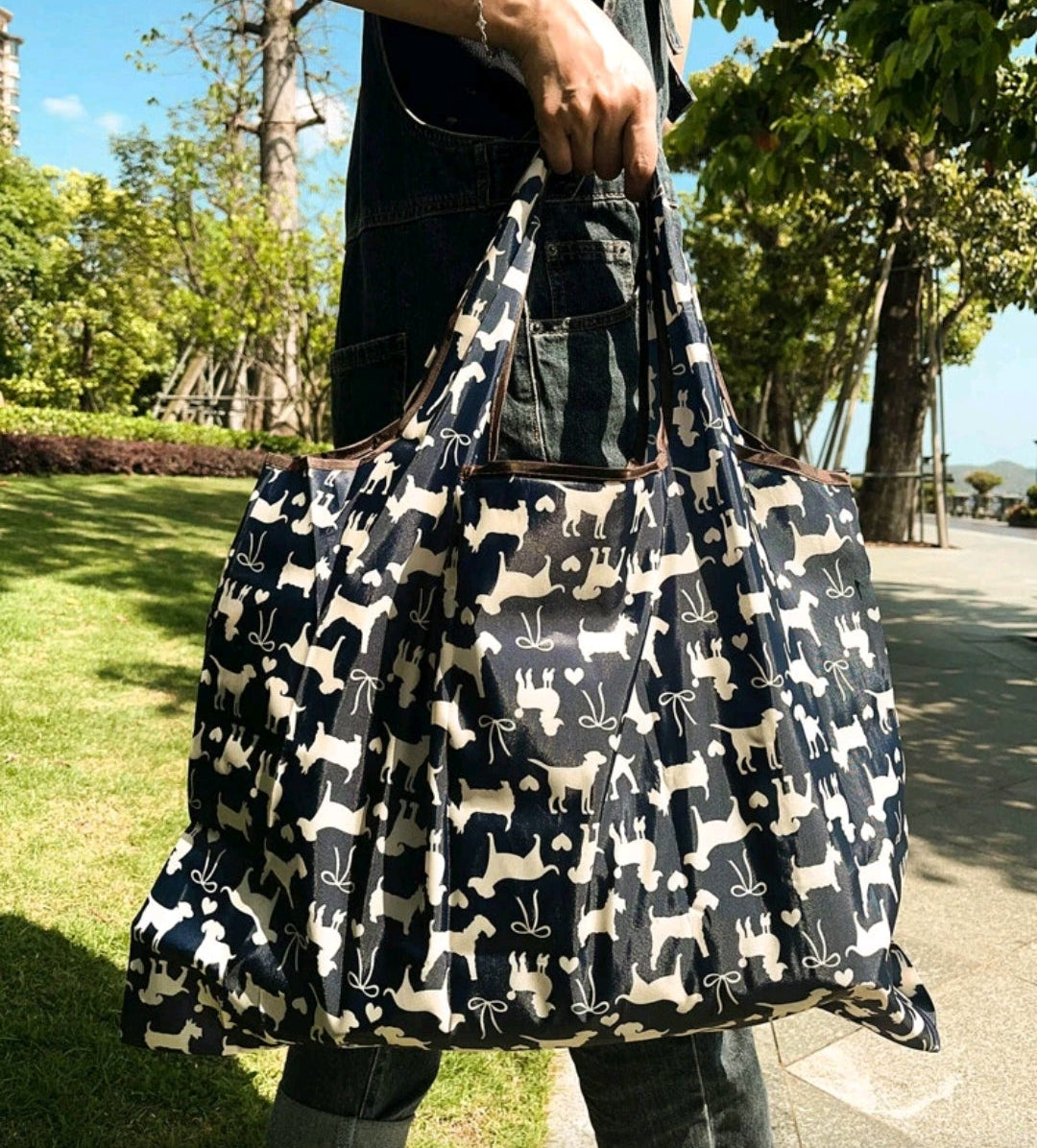 Dark blue dog design large capacity tote shoulder shopping bag side image