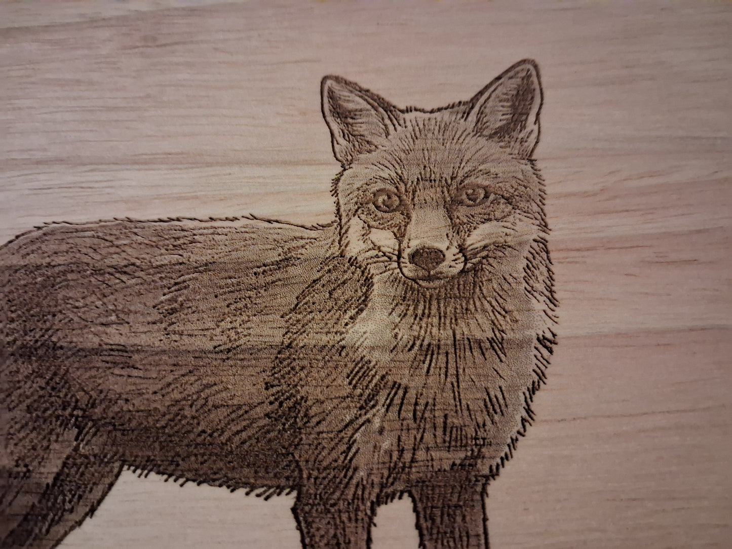 Fox Design Lazy Susan Close-up 