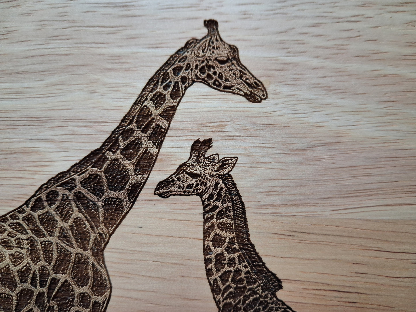 Giraffe & Calf - Medium Wooden Chopping Board (34x24x2cm)