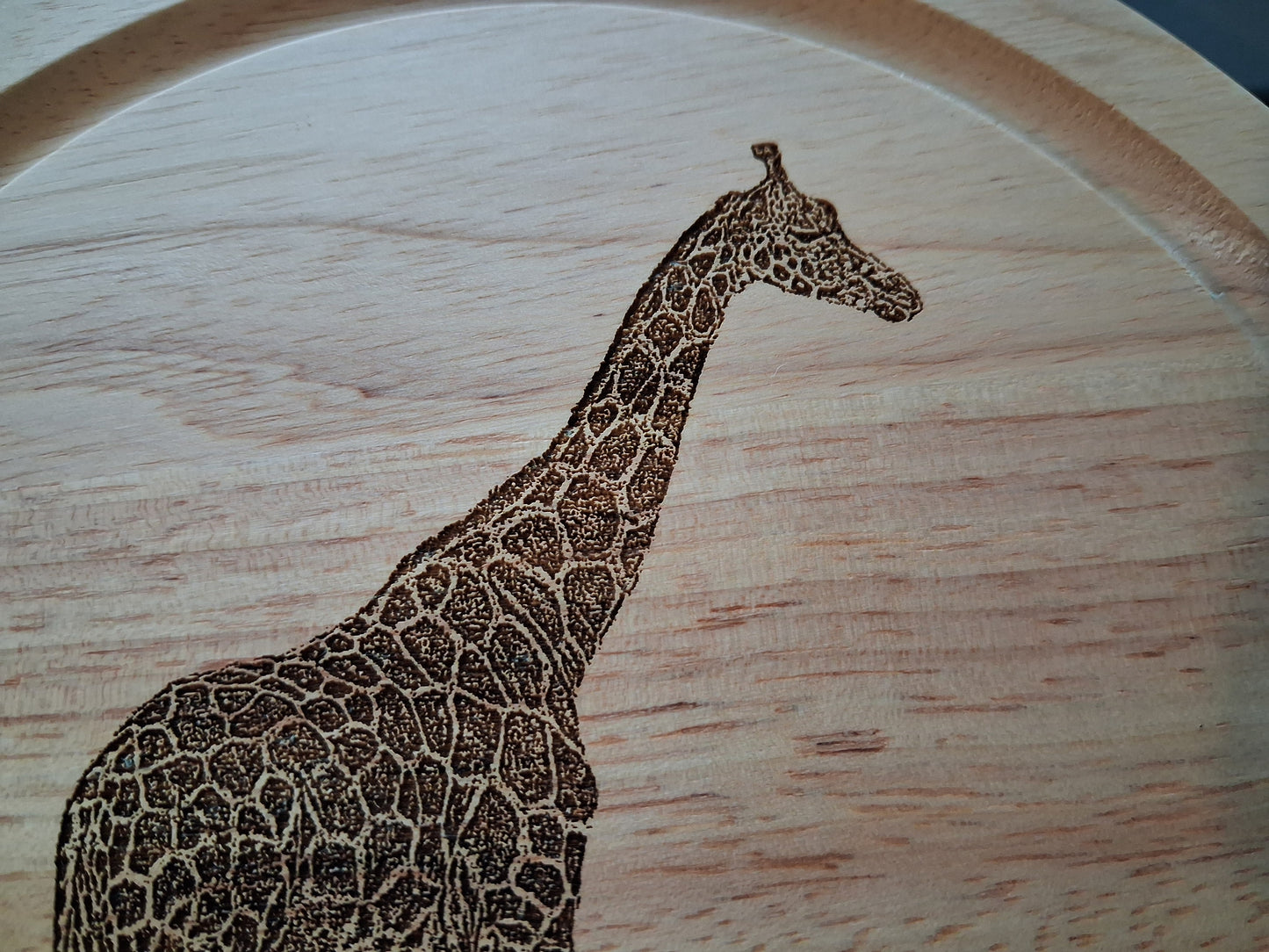 Giraffe Design Cheese Set with Tools Close-up 