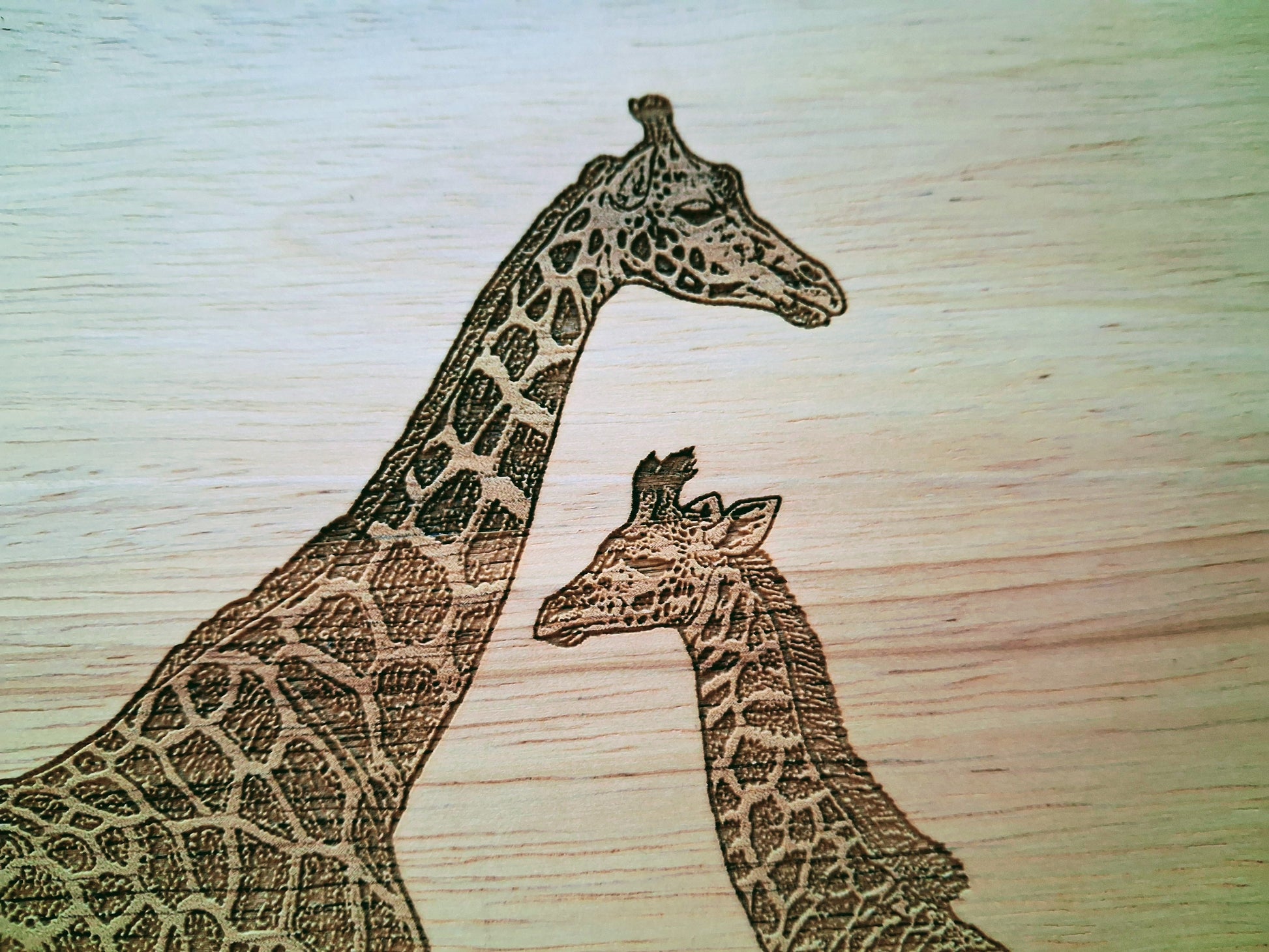 Giraffe with Calf Design Lazy Susan Close-up 