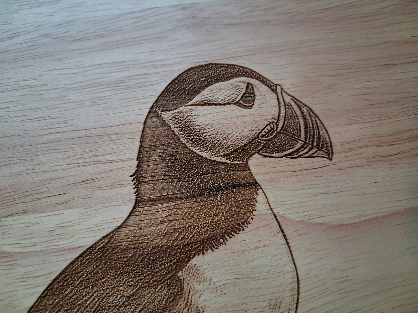Puffin Design Lazy Susan Close-up 