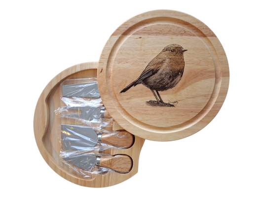 Robin Design Cheese Set with Tools Open 