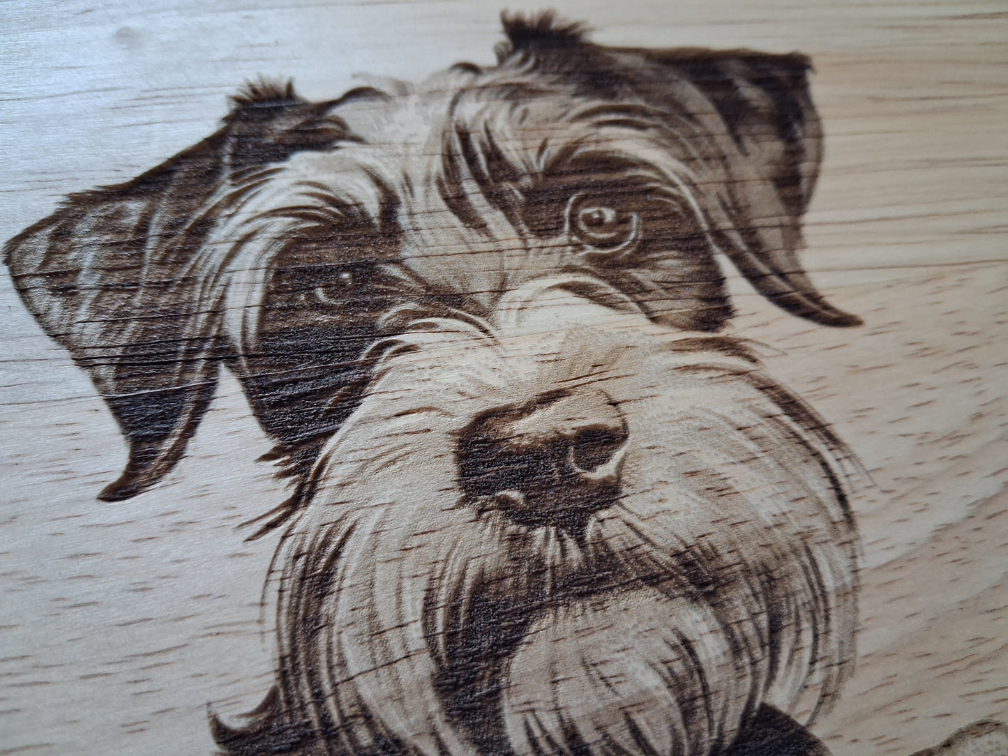 Schnauzer Design Small Chopping Board close-up image of front 